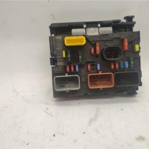 Caja Fusibles/Rele Citroen C3 (2002->) 1.1 i - 438637