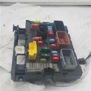 Caja Fusibles/Rele Citroen C3 (2002->) 1.4 HDi - 503176