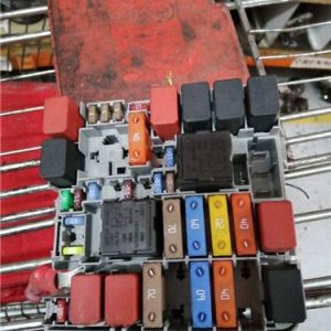 Caja Fusibles/Rele Fiat   - 154733