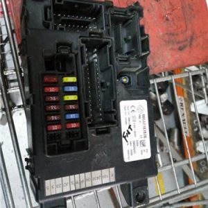 Caja Fusibles/Rele Opel   - 154763