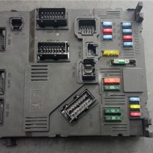 Caja Fusibles/Rele Peugeot 206 - 216221