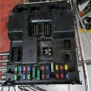 Caja Fusibles/Rele Peugeot - 154865