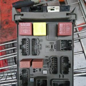 Caja Fusibles/Rele Renault - 154675