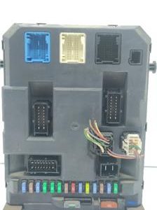 Caja Reles Citroen C3 (09.2009->) 1.4 HDi 70 - 383765