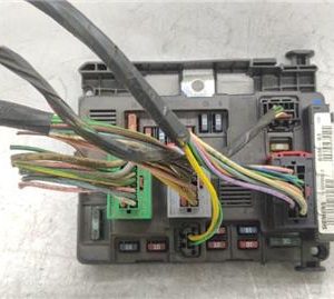 Caja Reles Citroen C5 Berlina (2008->) 2.0 Exclusive [2,0 Ltr. - 103 kW 16V CAT (RFJ / EW10A)] - 377291