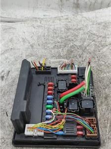 Caja Reles Nissan Qashqai (J10)(01.2007->) 2.0 - 450311