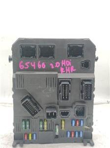 Caja Reles Opel Signum (2003->) 2.2 Básico [2,2 Ltr. - 92 kW 16V DTI CAT (Y 22 DTR / L50)] - 440292