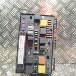 Caja Reles Opel ZAFIRA 1.9 CDTI - 552584