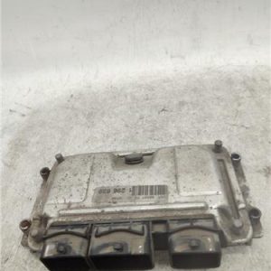 Centralita Peugeot 106 (S2)(04.1996->) 1.1 i - 407997