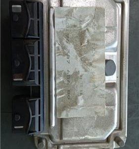 Centralita Peugeot 307 (S1)(04.2001->06.2005) 1.6 XN [1,6 Ltr. - 80 kW 16V CAT (NFU / TU5JP4)] - 200095
