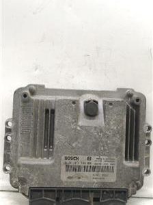 Centralita Renault MEGANE II Sedán (LM0/1_) 1.9 dCi (LM0G, LM1G, LM2C) - 415259
