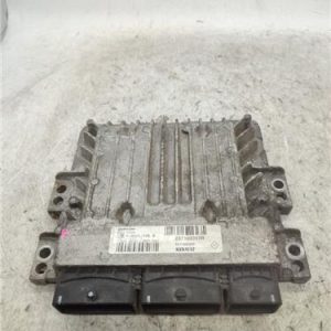 Centralita Renault Megane III Berlina 5P (2008->) 1.5 Expression [1,5 Ltr. - 78 kW dCi Diesel] - 424207