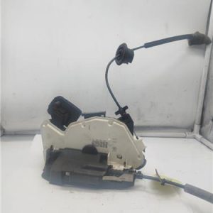 Cerradura Puerta Trasera Derecha Seat Leon ST 5F8 (10.2013->) 1.2 Reference [1,2 Ltr. - 77 kW TSI] - 552049