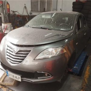 Condensador Lancia Ypsilon (402)(2011->) 1.3 Gold [1,3 Ltr. - 70 kW JTD 16V] - 537316