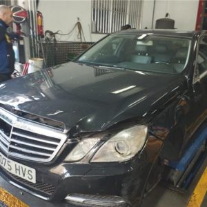 Condensador Mercedes-Benz Clase E (BM 212) Familiar (08.2009->) 2.1 E 200 CDI BlueEfficiency (212.205) [2,1 Ltr. - 100 kW CDI CAT] - 403626