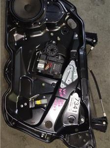 Elevalunas Electrico Delantero Derecho Volkswagen Passat Berlina (3C2)(2005->) 2.0 Advance Plus [2,0 Ltr. - 81 kW TDI] - 343431