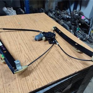 Elevalunas Electrico Delantero Izquierdo Audi A4 Berlina (8W2)(08.2015->) 2.0 advanced edition [2,0 Ltr. - 110 kW 16V TDI] - 468485