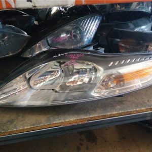 Faro Delantero Izquierdo Ford Fiesta Berl./Express (1976->) 1.3 Ghia [1,3 Ltr. - 49 kW] - 178324