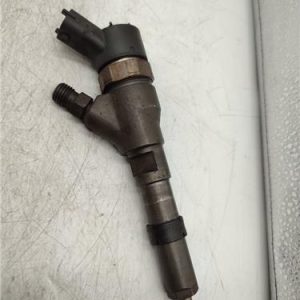 Inyector Citroen C5 Berlina (2001->) 2.0 HDi (DCRHZB, DCRHZE) - 370675