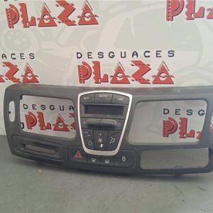 Mandos Climatizador Renault Laguna III Berlina (2007->) 2.0 Expression [2,0 Ltr. - 96 kW dCi Diesel FAP CAT] - 275607