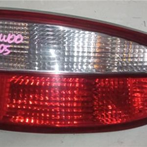 Piloto Trasero Derecho Daewoo LANOS Sedán (KLAT)  - 241645