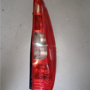Piloto Trasero Derecho Mitsubishi Colt CZ3 Berl. 5 (Z30A)(2004->) 1.5 DI-D Inform [1,5 Ltr. - 70 kW DI-D CAT] - 242393