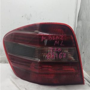 Piloto Trasero Izquierdo Mercedes-Benz Clase ML (BM 164)(03.2005->) 3.0 ML 320 CDI (164.122) [3,0 Ltr. - 165 kW CDI CAT] - 519104