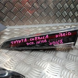 Piloto interior trasero derecho Toyota Corolla (E21)(2019->) Híbrido Hybrid Active [Híbrido 90 kW ( 1,8 Ltr. - 72 kW 16V)] - 553617
