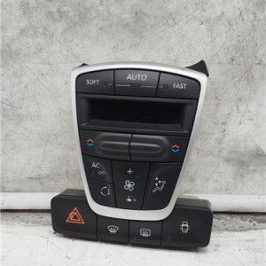 Rele Mando Calefaccion Renault Laguna III Berlina (2007->) 2.0 dCi (BT01, BT0E, BT0K) - 476842