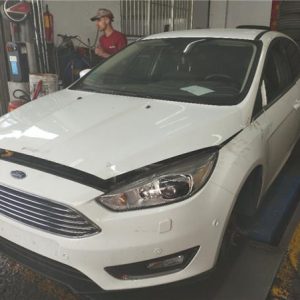 Volante Ford Focus Berlina (CB8)(2010->) 1.0 Edition [1,0 Ltr. - 92 kW EcoBoost CAT] - 522065