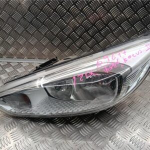Faro Delantero Izquierdo Ford Focus Berlina (CEW)(2014->) 1.6 Trend [1,6 Ltr. - 92 kW 16V Ti-VCT CAT] - 559176