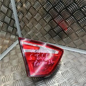 Piloto Porton Trasero Izquierdo Seat Toledo (KG3)(07.2012->) 1.6 Connect [1,6 Ltr. - 85 kW TDI] - 553871