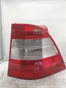 Piloto Trasero Derecho Mercedes-Benz Clase ML (BM 163)(09.1997->) 4.0 400 CDI (163.128) [4,0 Ltr. - 184 kW CDI 32V CAT] - 465686