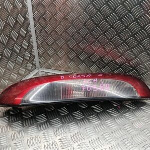 Piloto Trasero Derecho Opel Corsa C (2000->) 1.7 Club [1,7 Ltr. - 48 kW 16V DI CAT (Y 17 DTL / LK8)] - 559781