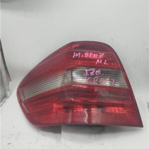 Piloto Trasero Izquierdo Mercedes-Benz Clase ML (BM 164)(03.2005->) 3.0 ML 280 CDI (164.120) [3,0 Ltr. - 140 kW CDI CAT] - 497342