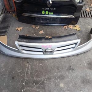 Rejilla Capo Nissan Primastar (X83)(09.2006->) 2.0 Avantour L1H1 2.9t (8 asientos) [2,0 Ltr. - 84 kW dCi Diesel] - 558420