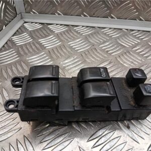 Botonera Puerta Delantera Izquierda Nissan - 561318