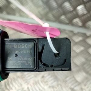 Caudalimetro Opel Astra J Berlina 5p (12.2009->) 1.6 Selective [1,6 Ltr. - 81 kW CDTI DPF] - 563045