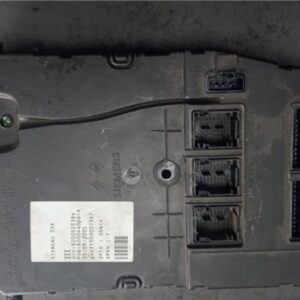 Caja Fusibles/Rele Renault Megane II Grandtour (2003->) 1.6 Authentique [1,6 Ltr. - 82 kW 16V] - 216222