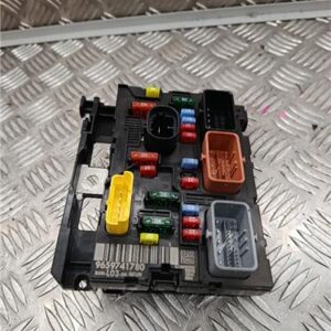 Caja Reles Citroen C3 (2002->) 1.4 16V - 568860