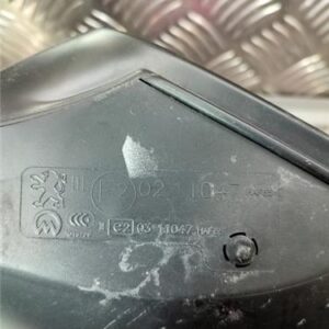 Retrovisor Electrico Derecho Peugeot 208 (01.2012->) 1.2 Signature [1,2 Ltr. - 60 kW 12V e-VTi / PureTech] - 565916