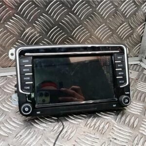 Autoradio Volkswagen Caddy (2K)(02.2004->2010) 2.0 Furg. [2,0 Ltr. - 51 kW SDI] - 576288