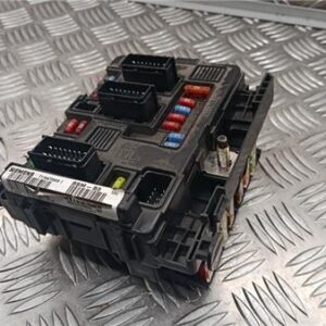 Caja Fusibles/Rele Citroen Xsara Picasso (1999->) 2.0 HDi - 576957