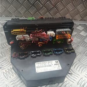 Caja Reles Mercedes-Benz Clase E (BM 212) Familiar (08.2009->) 2.1 E 200 CDI BlueEfficiency (212.205) [2,1 Ltr. - 100 kW CDI CAT] - 574372