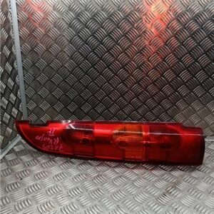 Piloto Trasero Izquierdo Renault KANGOO Express (FC0/1_) 1.5 dCi (FC1E) - 577586