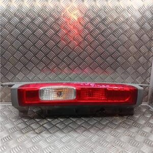 Piloto Trasero Izquierdo Renault TRAFIC II Caja/Chasis (EL) 1.9 dCi 100 (ELOC) - 585708