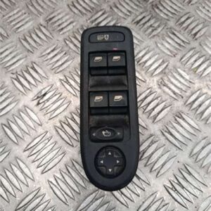 Botonera Puerta Delantera Izquierda Citroen C5 Berlina (2008->) 2.0 Premier [2,0 Ltr. - 120 kW HDi FAP] - 601281