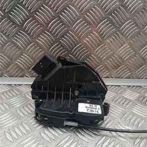 Cerradura Puerta Delantera Izquierda Ford Fiesta (CB1)(2008->) 1.4 Titanium [1,4 Ltr. - 51 kW TDCi CAT] - 605389