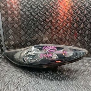 Faro Delantero Derecho Ford FIESTA VI 1400 - 600631