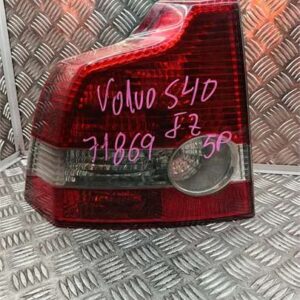 Piloto Trasero Izquierdo Volvo S40 Berlina (2003->) 2.0 D Momentum [2,0 Ltr. - 100 kW Diesel CAT (1997 cm3)] - 600496